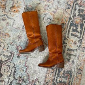 Frye Campus Boots in Camel Leather